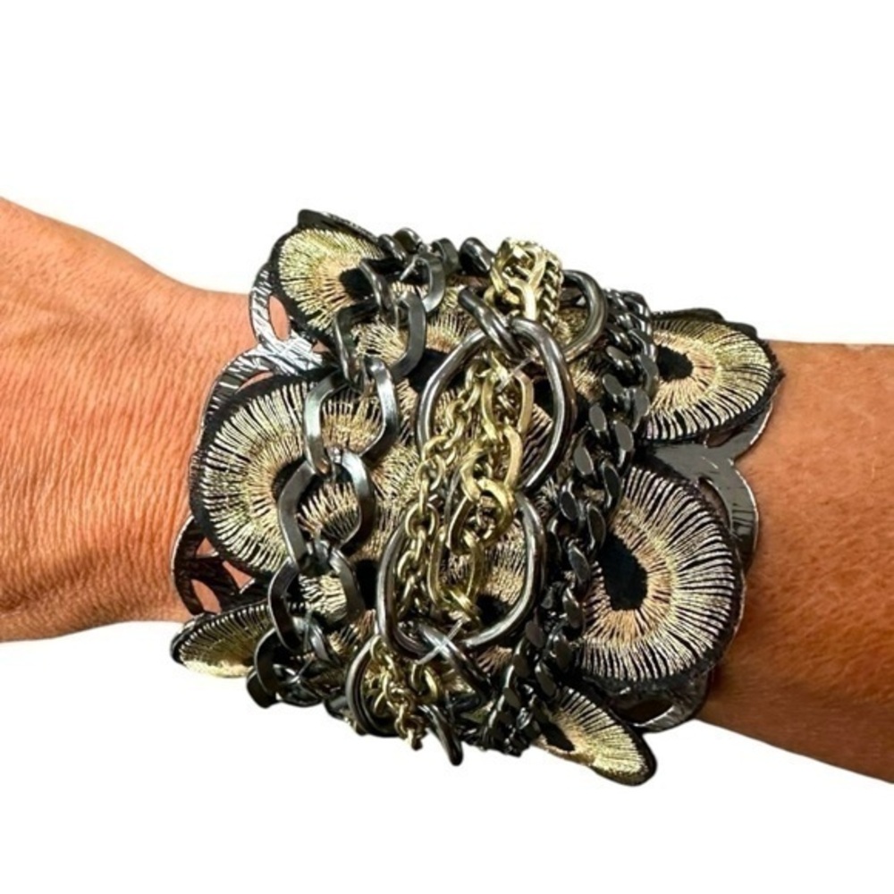 Chunky Gold Chain Lace Cuff Bracelet Black Vintage Whimsigoth Ev…